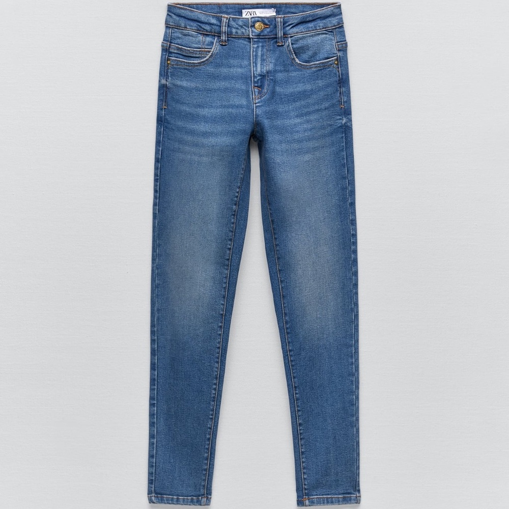 Zara Mid-Rise Skinny Jeans